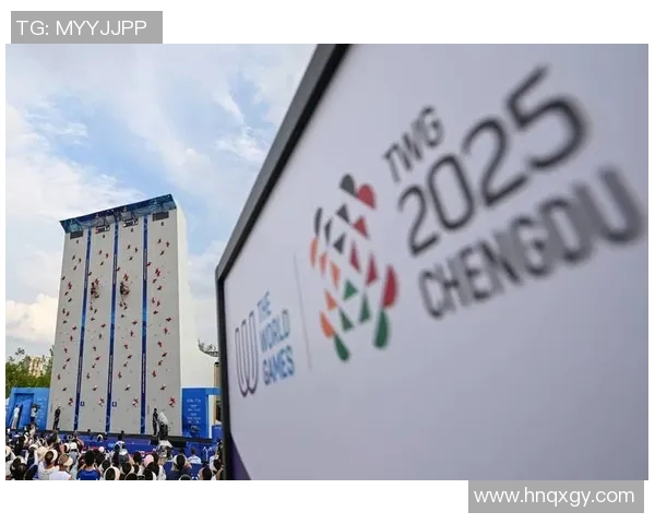 成都攀岩队比赛经验引发热议专家与选手观点大相径庭 成都攀岩队比赛经验引发热议专家与选手观点大相径庭